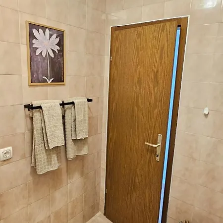Ivana Appartement *